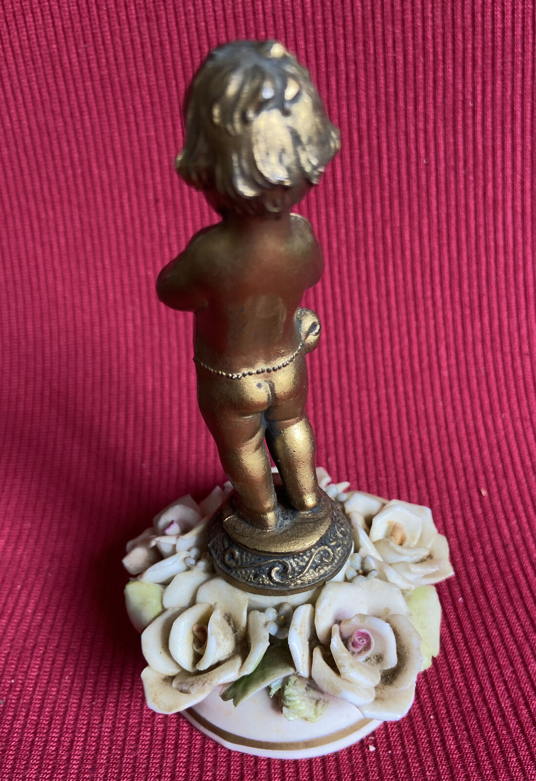 Rare Capodimonte statuette - Porcelain