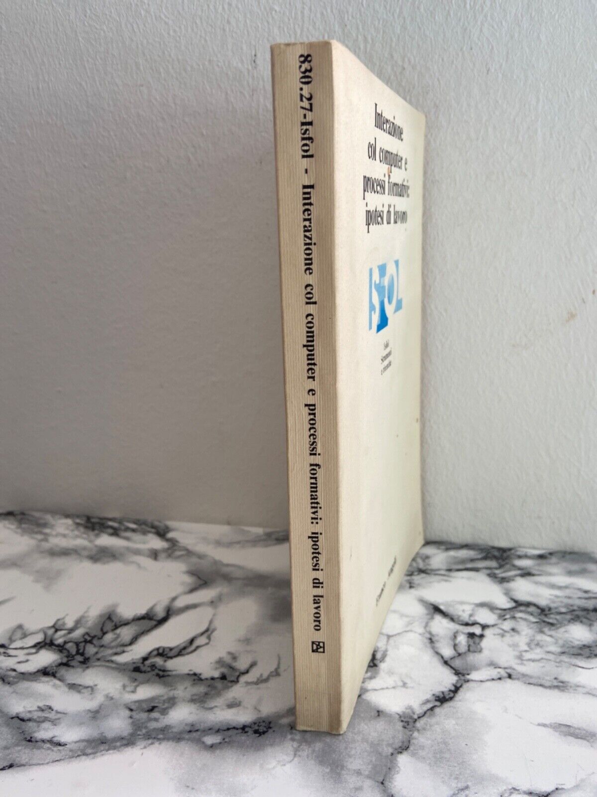 Interactions informatiques et processus de formation : hypothèses de travail