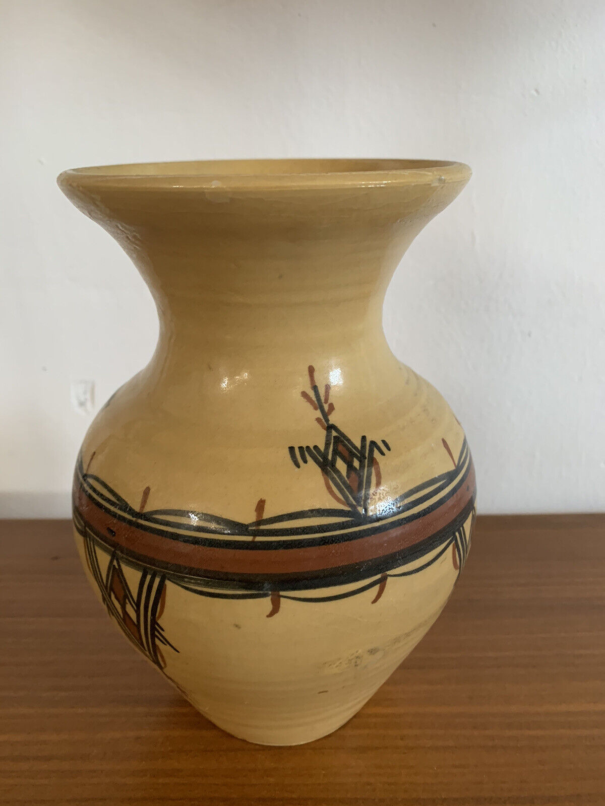 Decorated ceramic vase