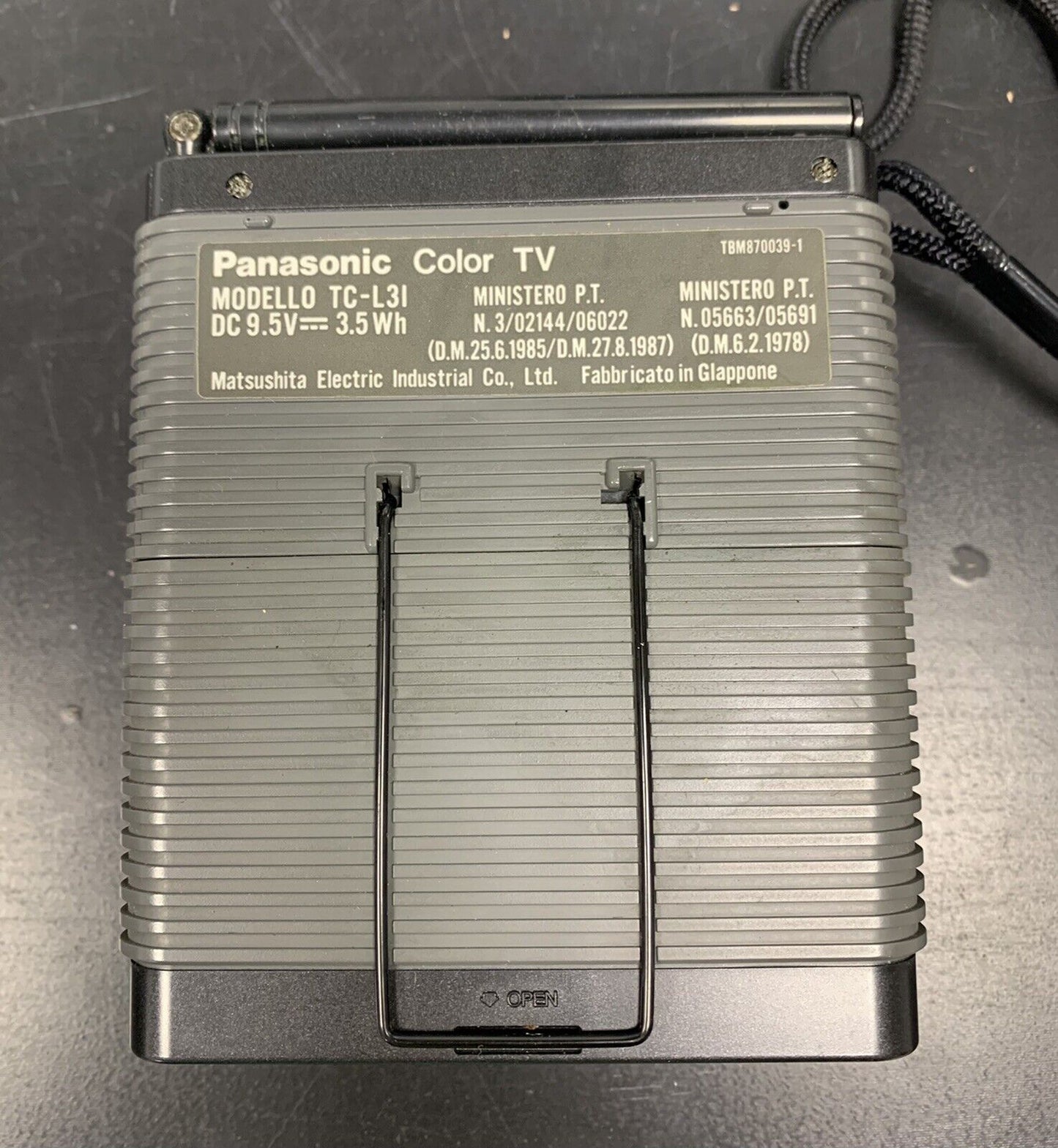 Mini vision Panasonic TC-L3D/I TV couleur LCD
