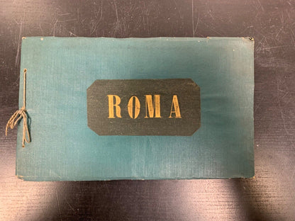 Libretto d’epoca con foto di Roma