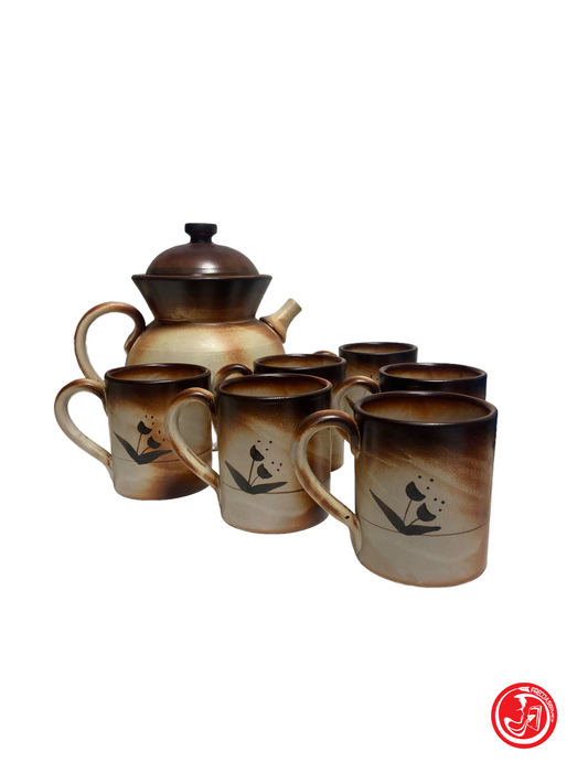 Set of 6 cups and 1 teapot Mamma Ro'