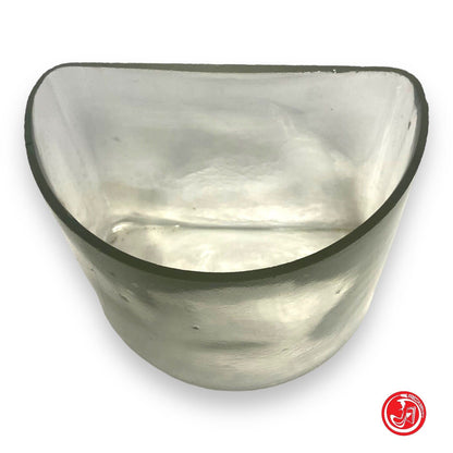 Crescent-shaped glass vase 