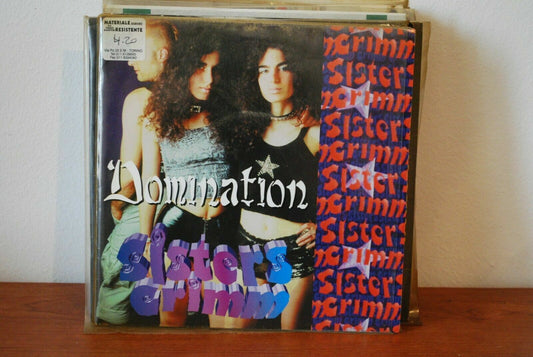 Sisters Grimm ‎– Domination / Un gros cul