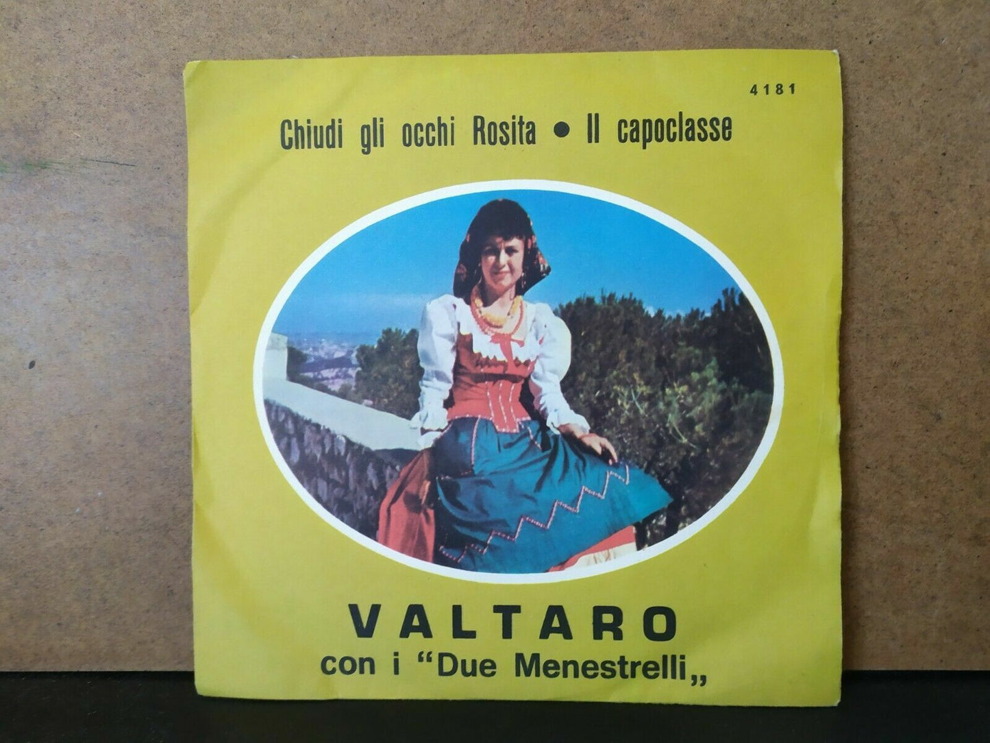 Valtaro with the Two Minstrels / Close your eyes Rosita - The class president 