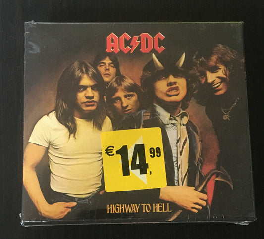 AC/DC"HIGHWAY TO HELL-BOX CD-ÉDITION LIMITÉE- TRÈS RARE 