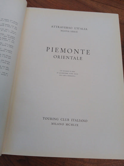 Piémont - 2 volumes - Touring Club Italien - À travers l'Italie - 1958