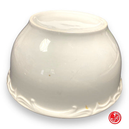 White ceramic salad bowl