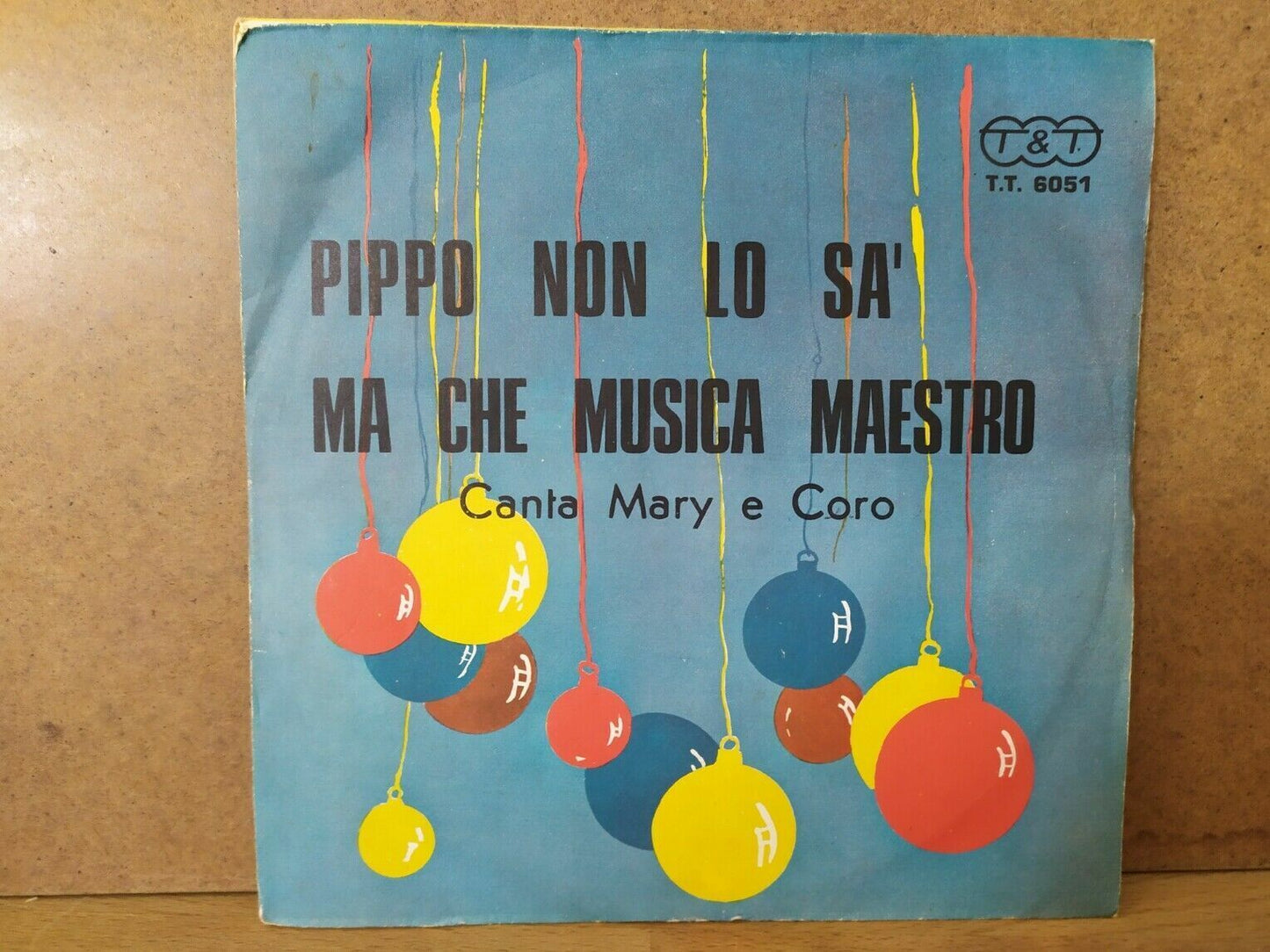 Mary And Choir – Pippo ne sait pas / Mais quelle musique Maestro 