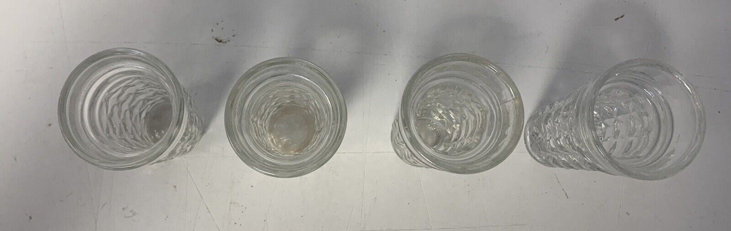 Set of 4 liqueur glasses