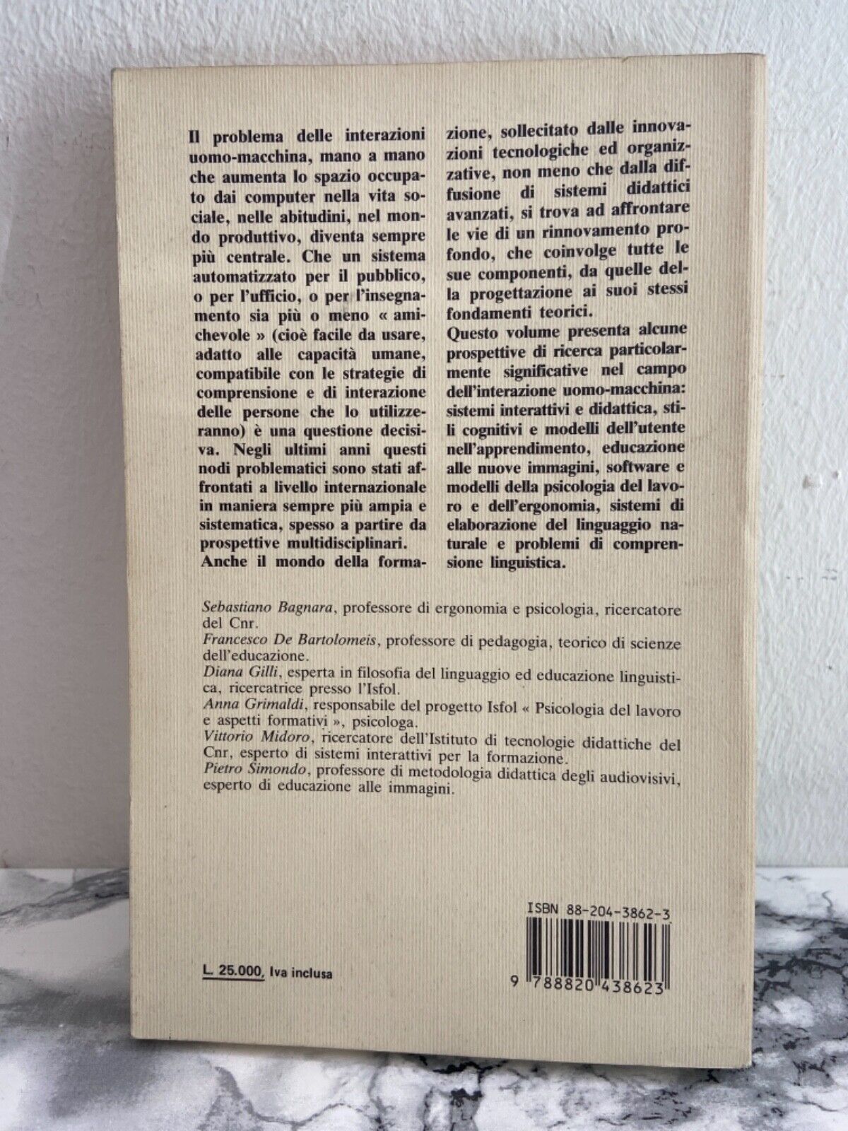 Interactions informatiques et processus de formation : hypothèses de travail