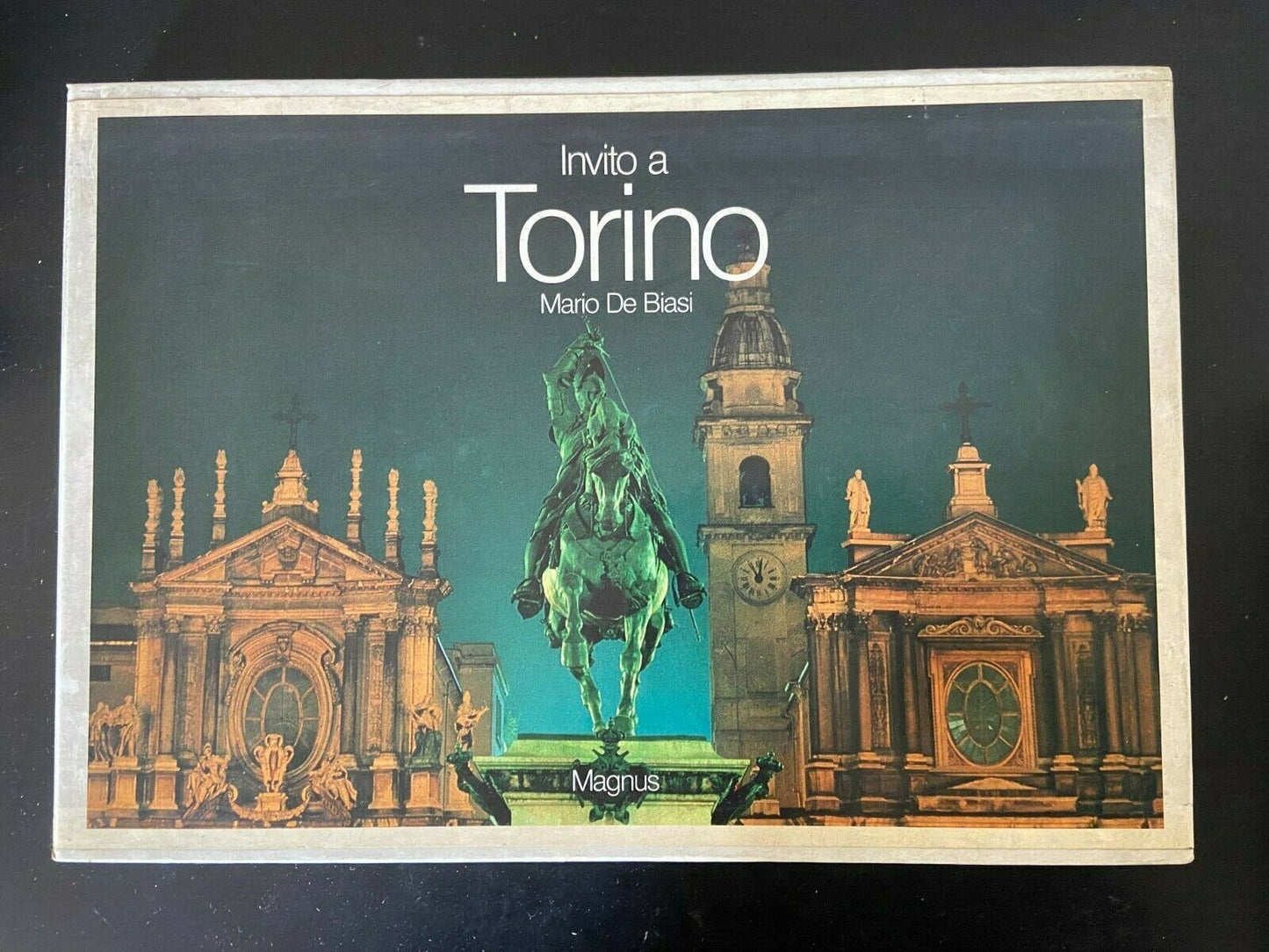 Books - Invitation to Turin