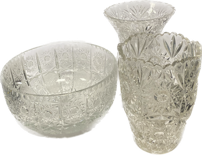 Set of carved Bohemian crystal trays and vases (see description) 