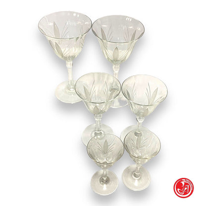 Service for two - 1950s crystal glasses