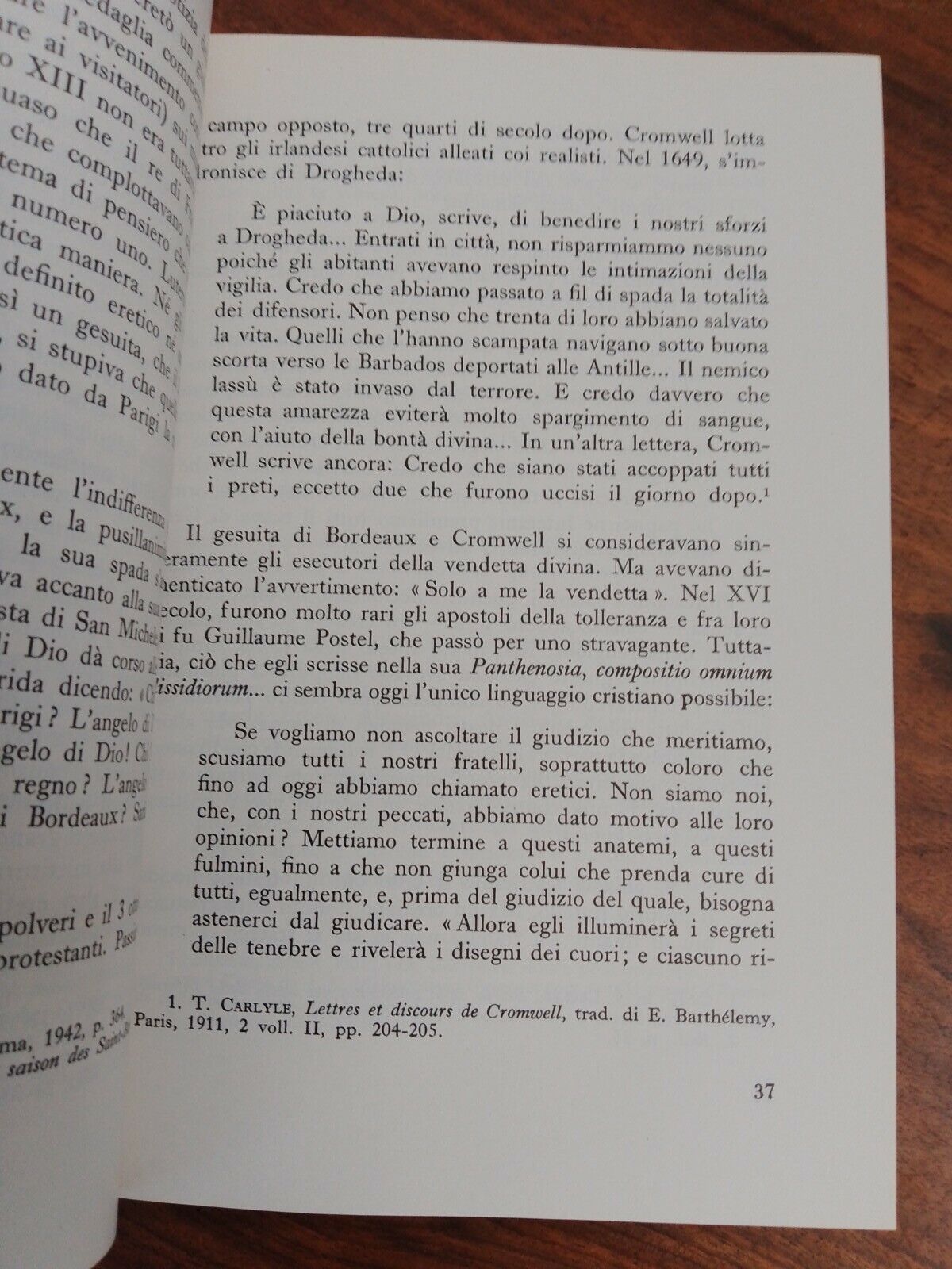 IS CHRISTIANITY ABOUT TO DYE? JEAN DELUMEAU, SIX + article