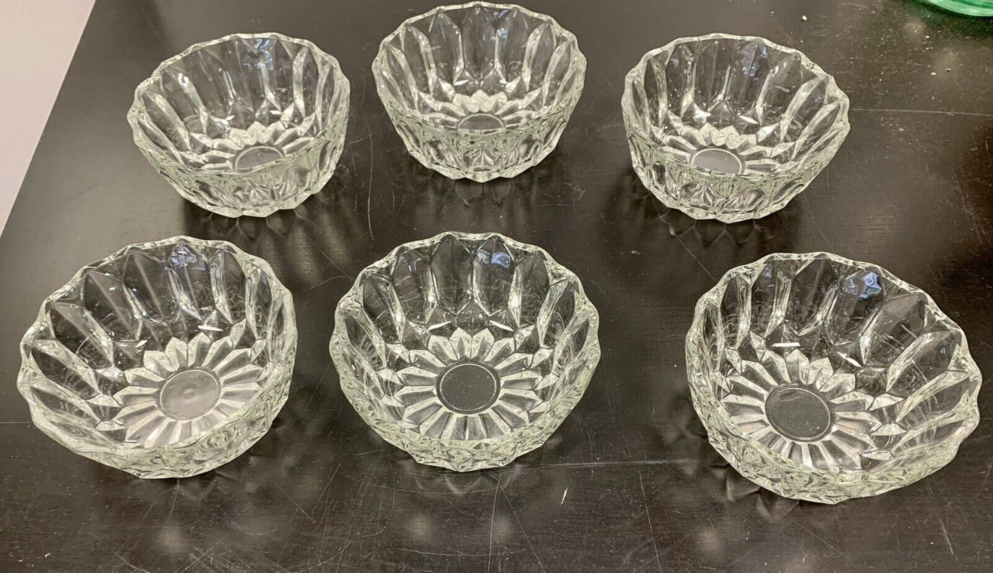 Set of 6 glass cups