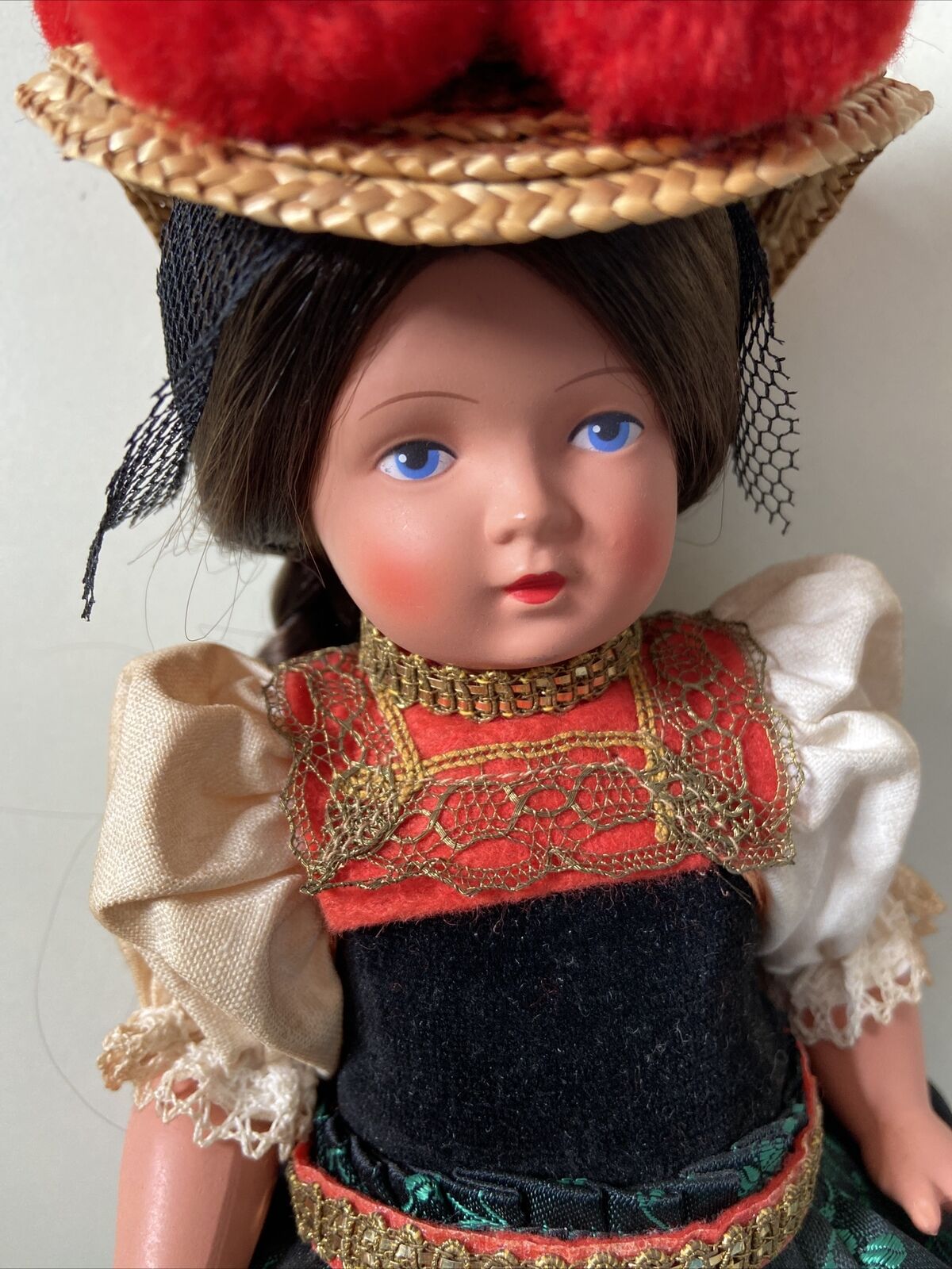 Vintage Trachtenpuppen doll