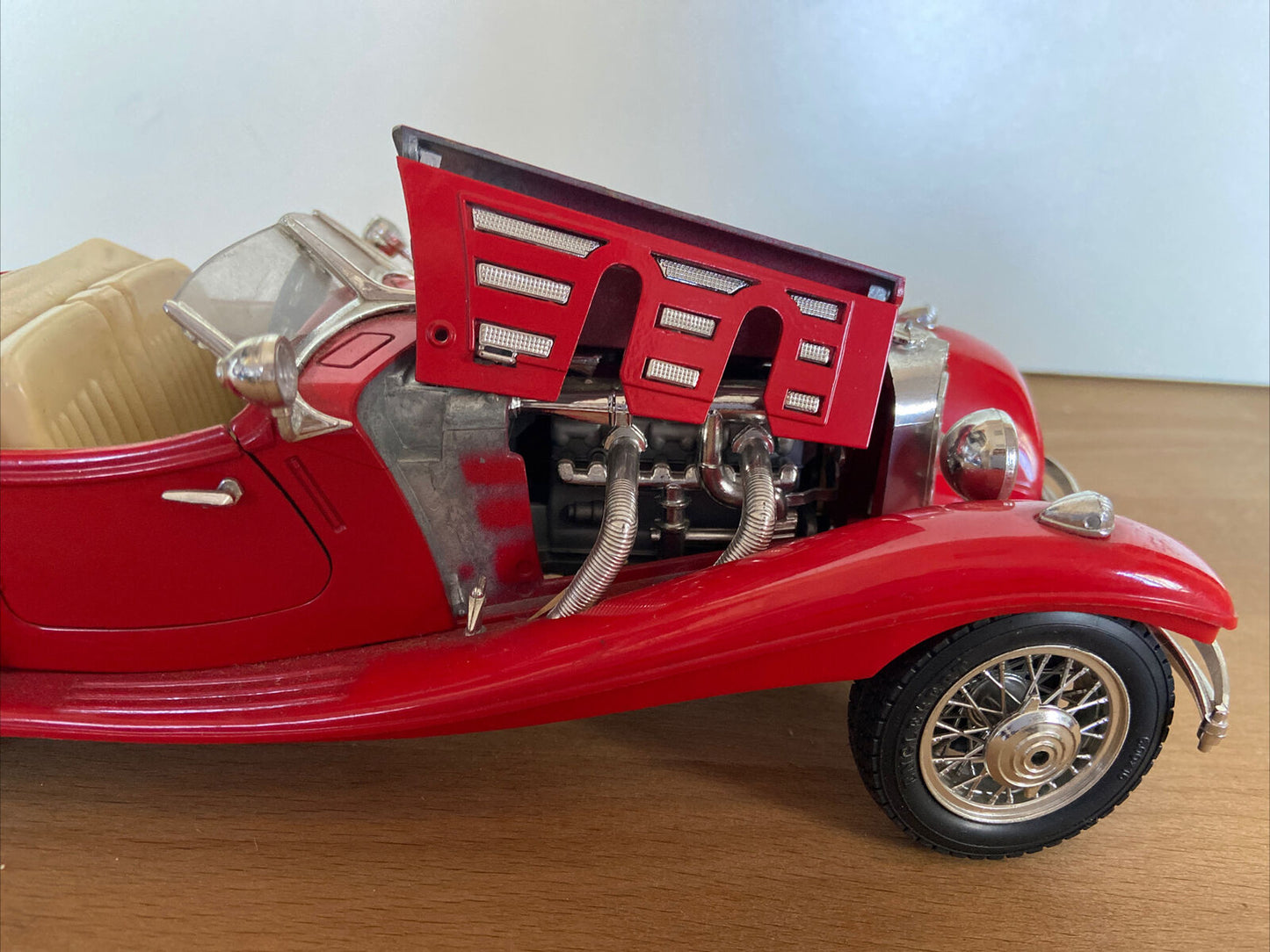 Macchinina Burago Mercedes Benz 500K Roadster (1936)