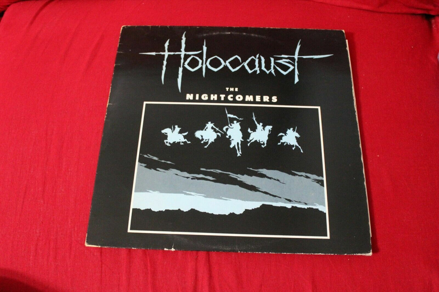 Holocauste (4) ‎– Les Nightcomers 