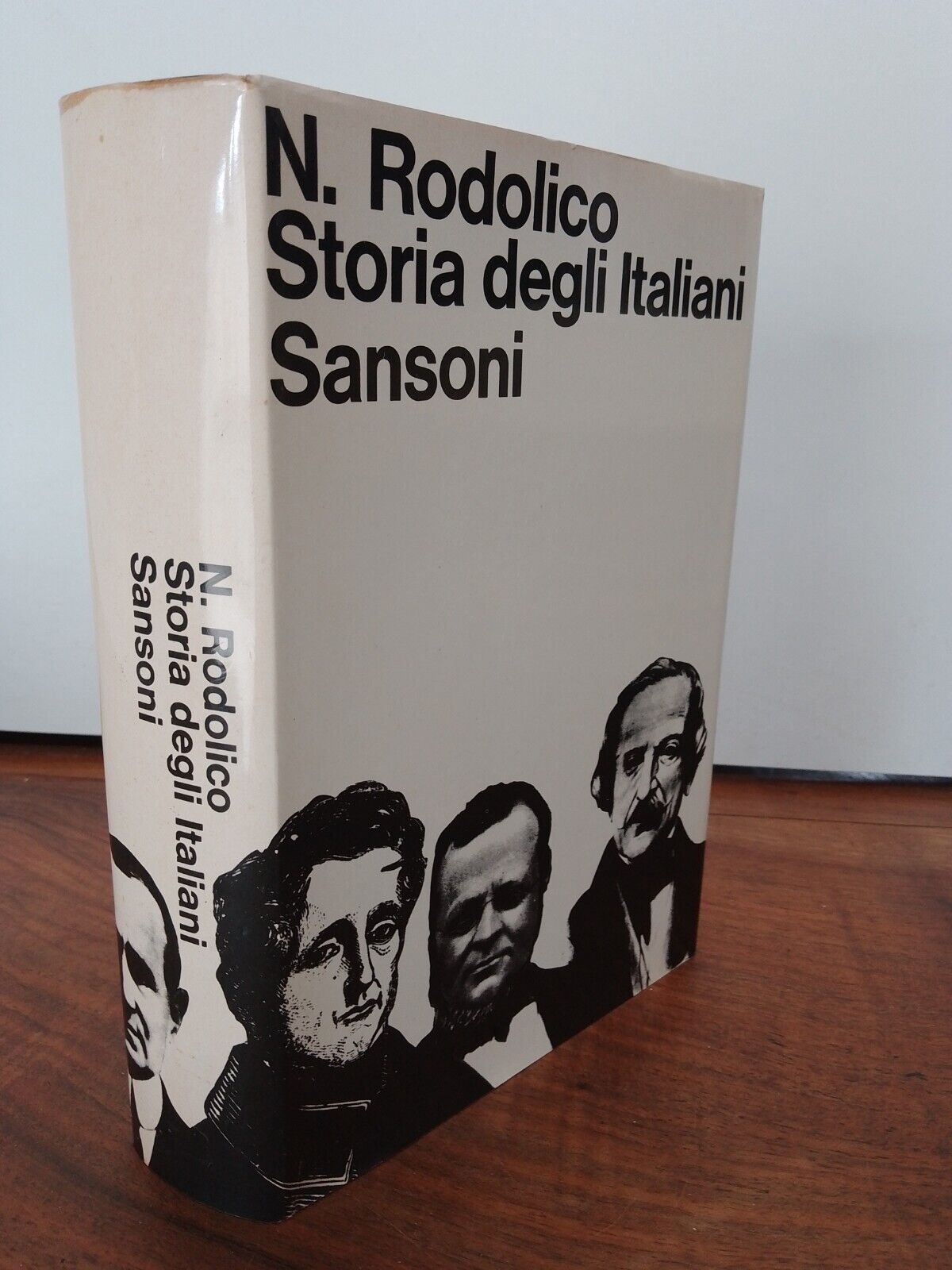 Histoire des Italiens, N.Rodolico, Sansoni, 1964