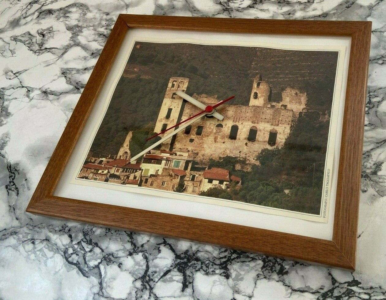 Orologio artistico - Castello di Dolceacqua