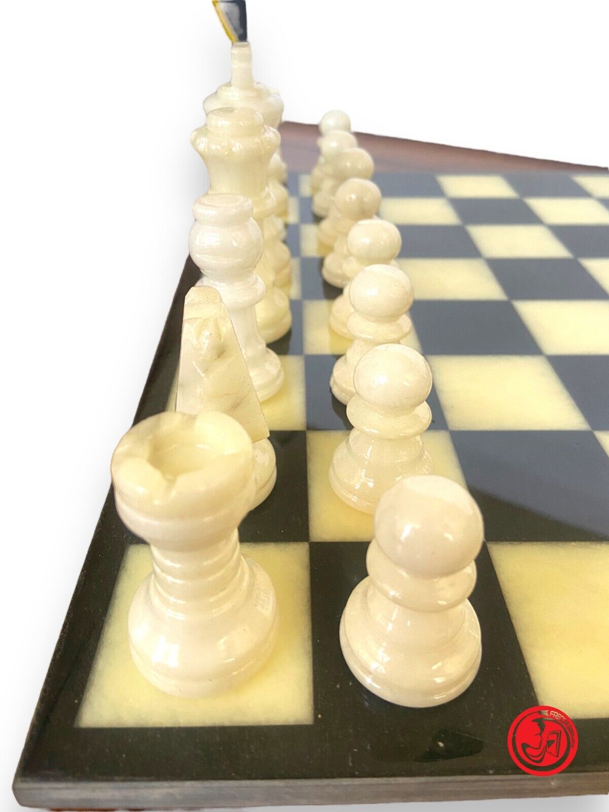 Chessboard with complete pieces 