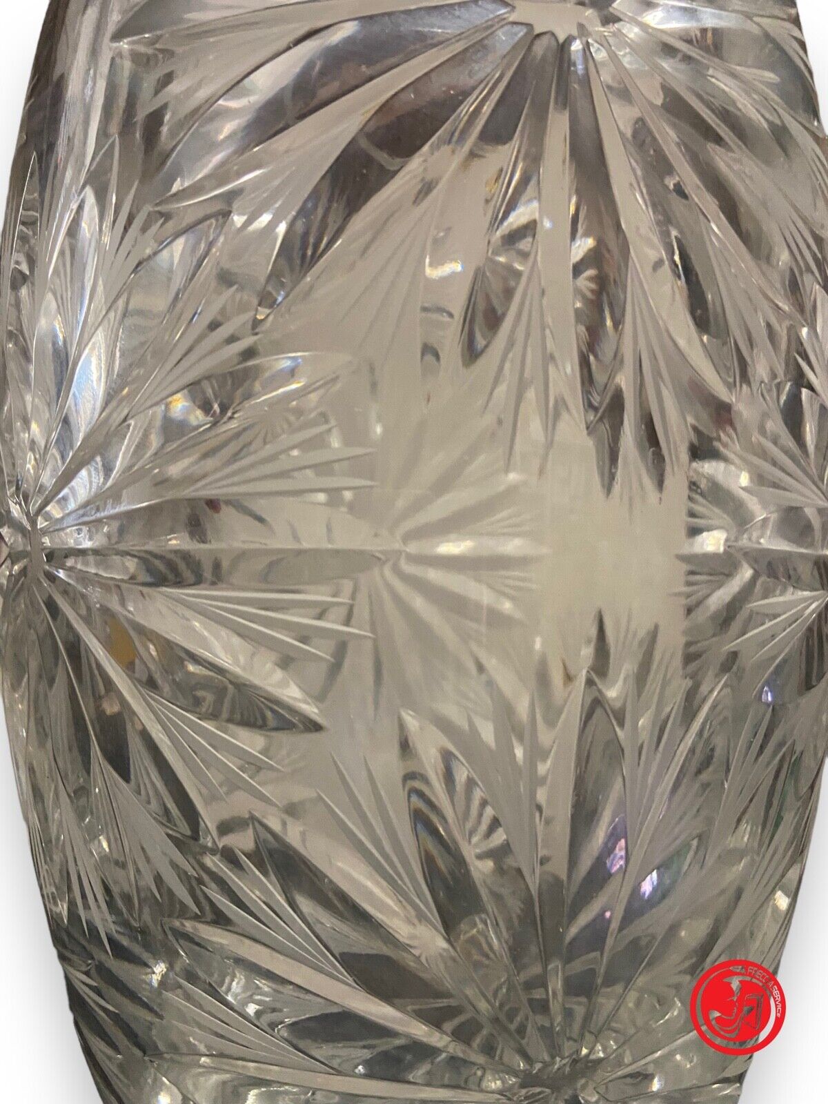 Original crystal vase 