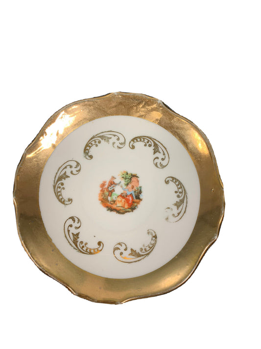 Bavienthal decorated saucer