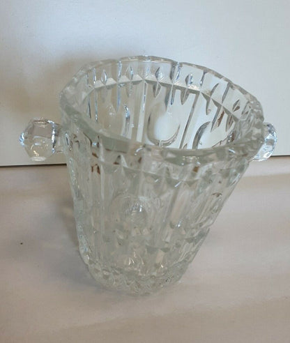 PRECIOUS LARGE HEAVY SOLID CRYSTAL VASE PRESTIGE ART