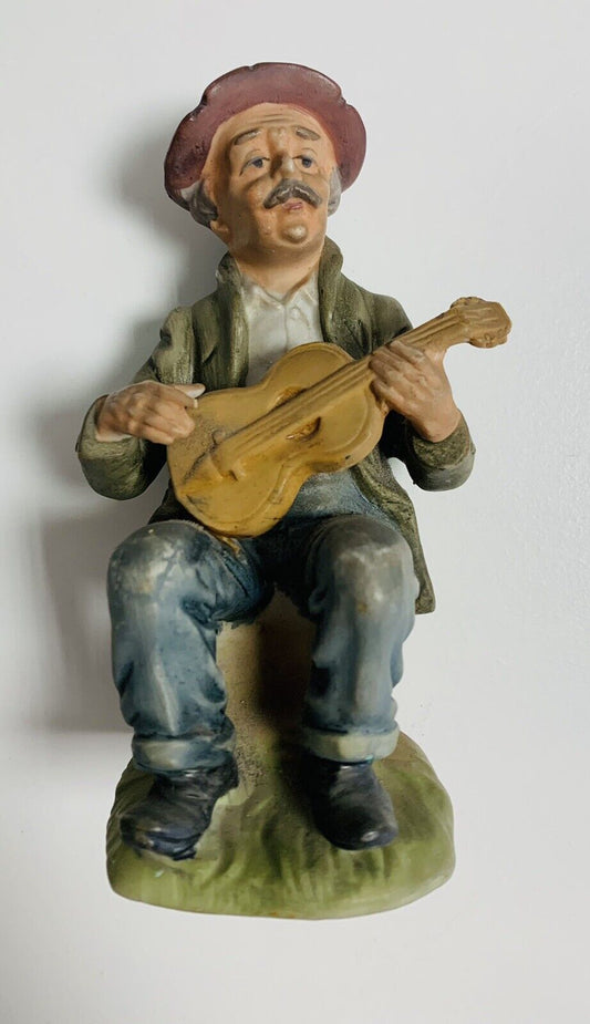 Ceramic figurine