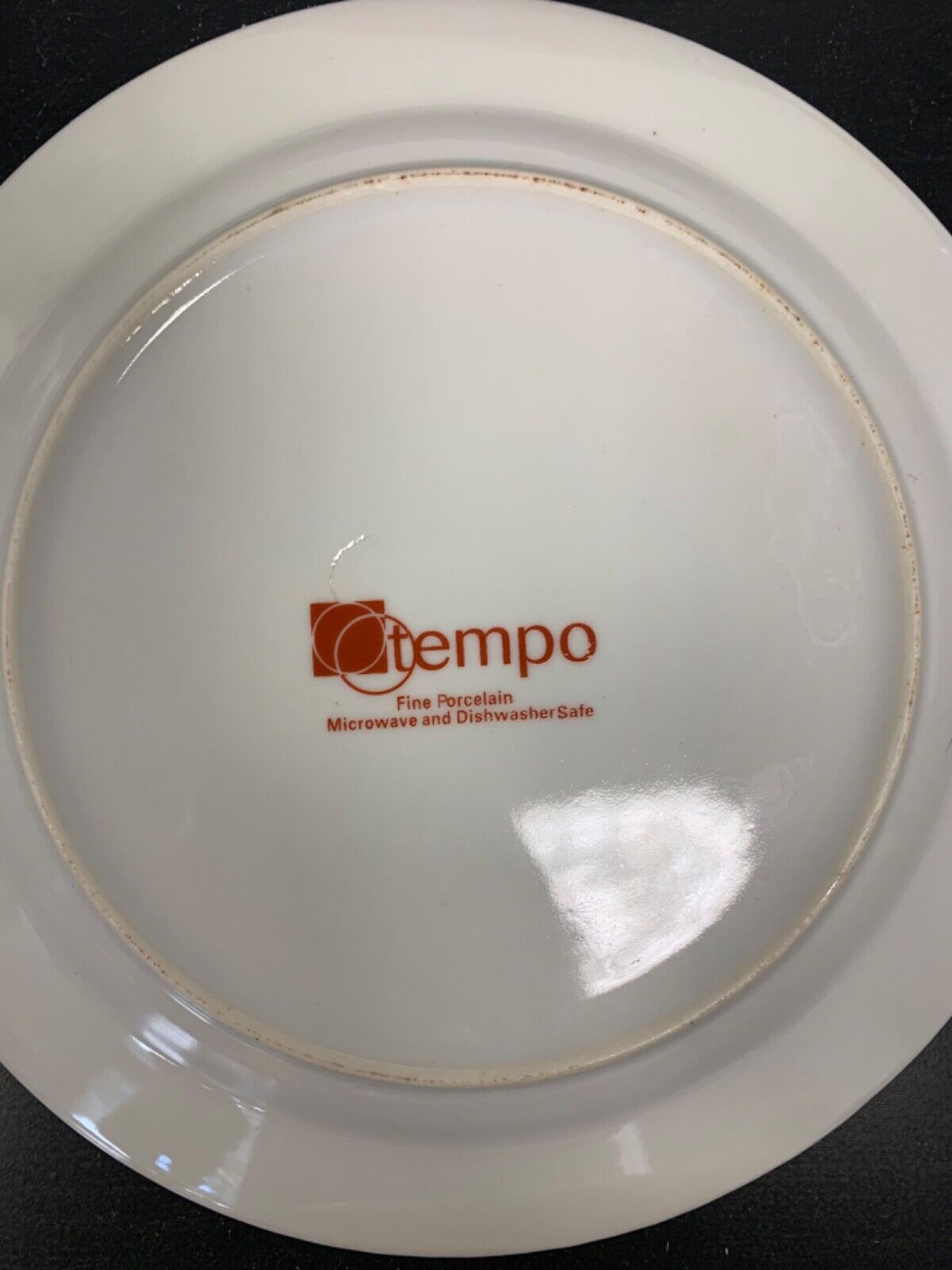 Set of 6 Tempo porcelain plates 