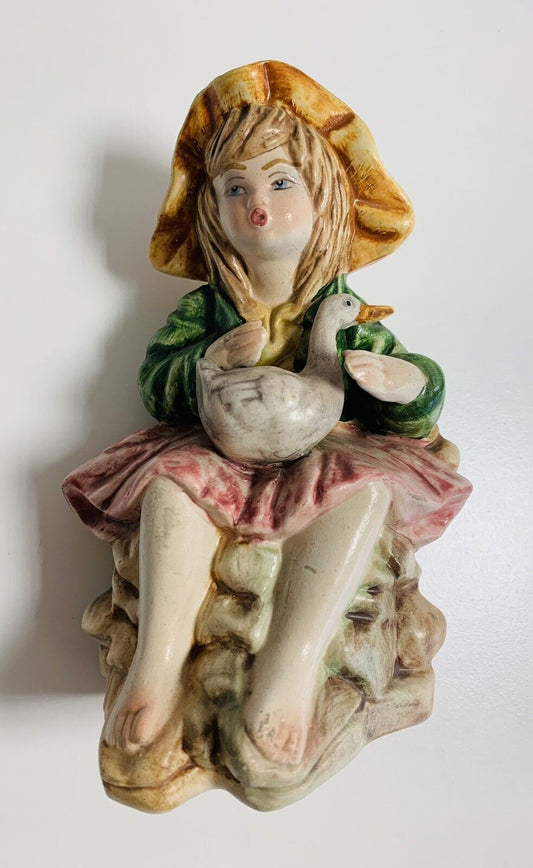 Ceramic figurine