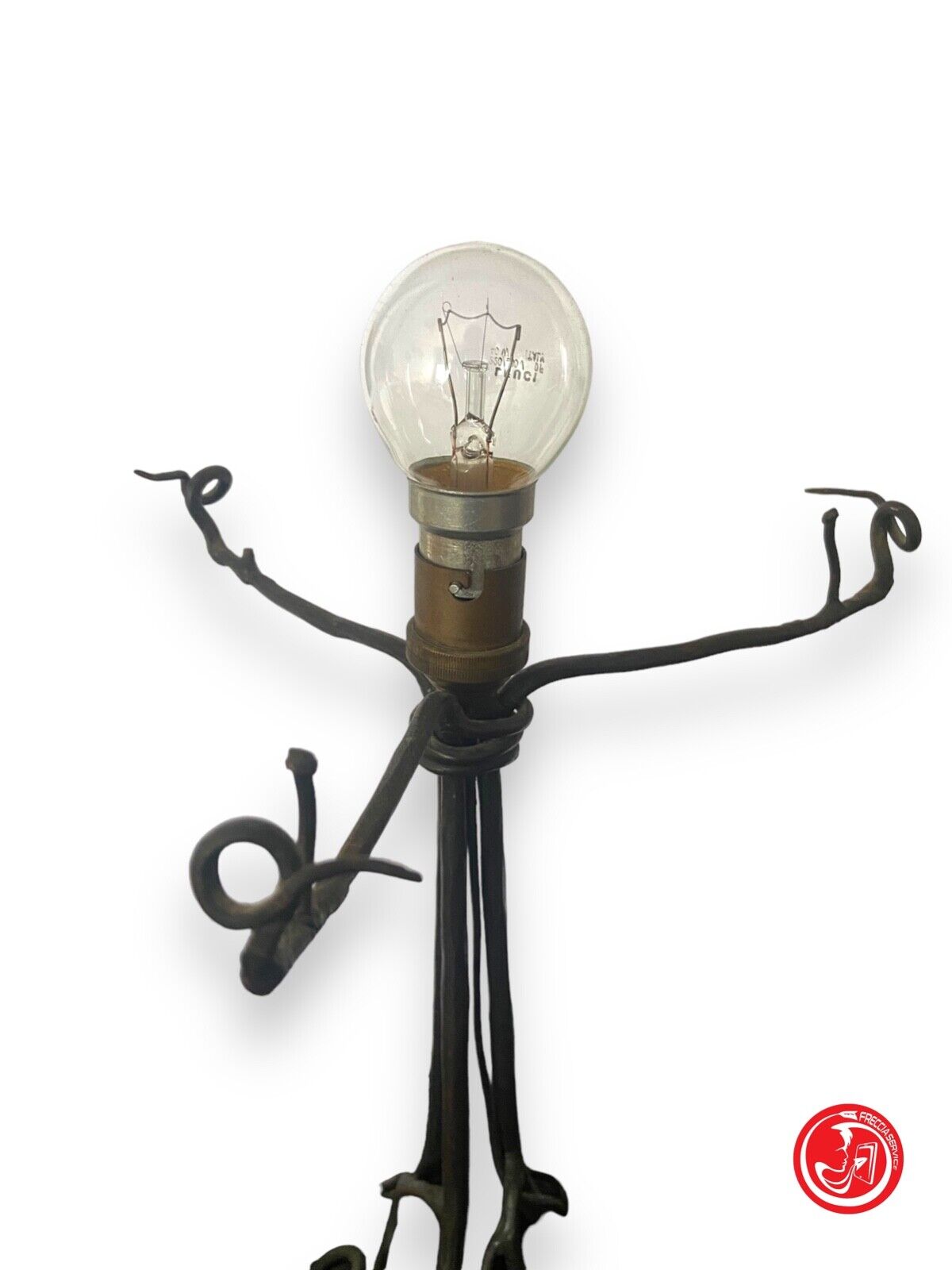 Lampe de table vintage en fer 