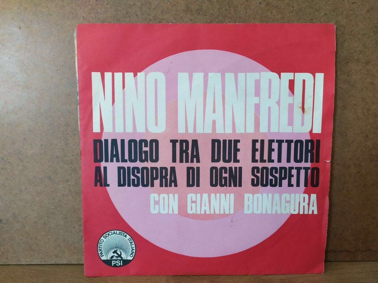 Nino Manfredi – Dialogo Tra Due Elettori Al Di Sopra Di Ogni Sospetto