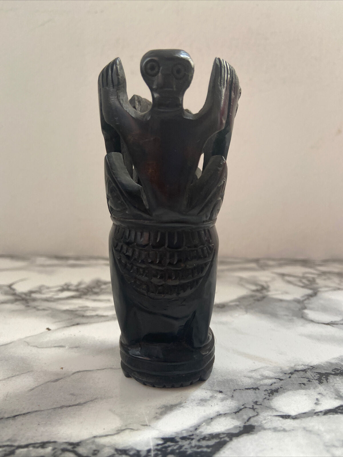 Pezzi D’arte In Legno / Osso