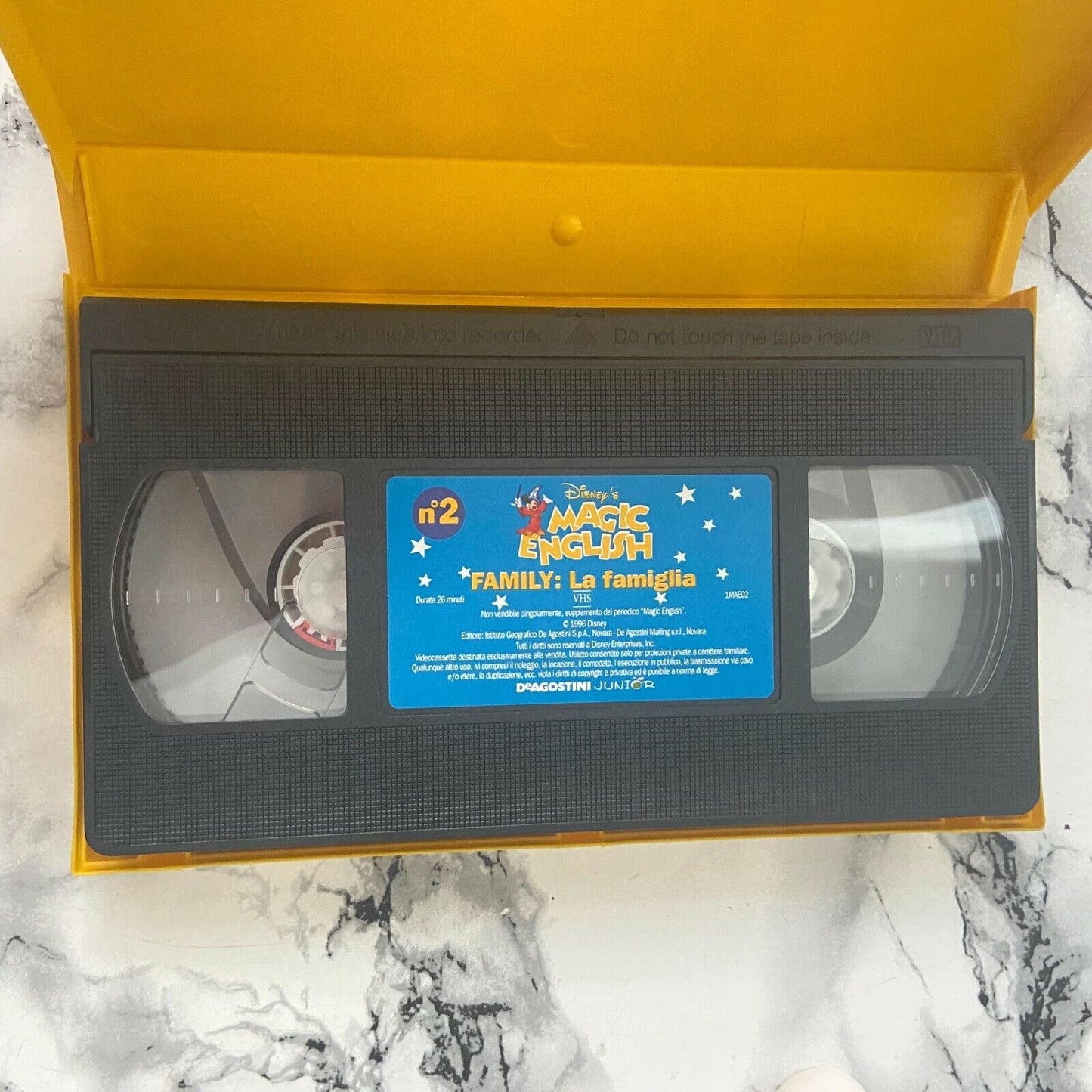 Videocassette - Magic English, The family, Many greetings (N^ 1-2)