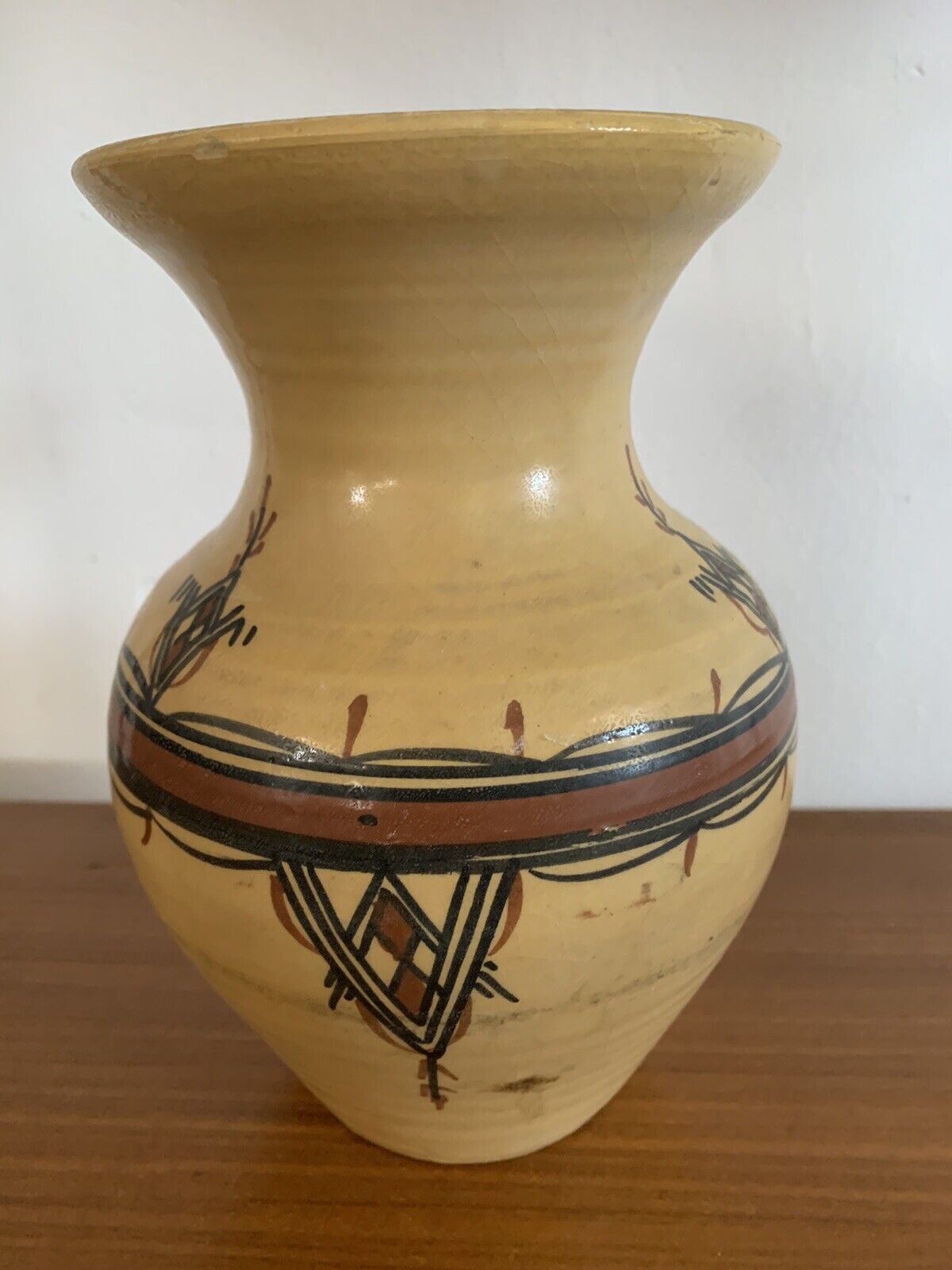 Decorated ceramic vase