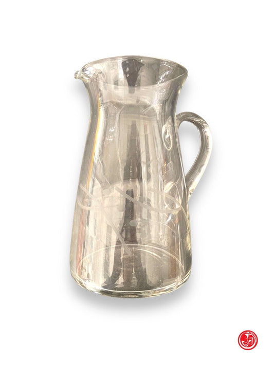 Glass carafe