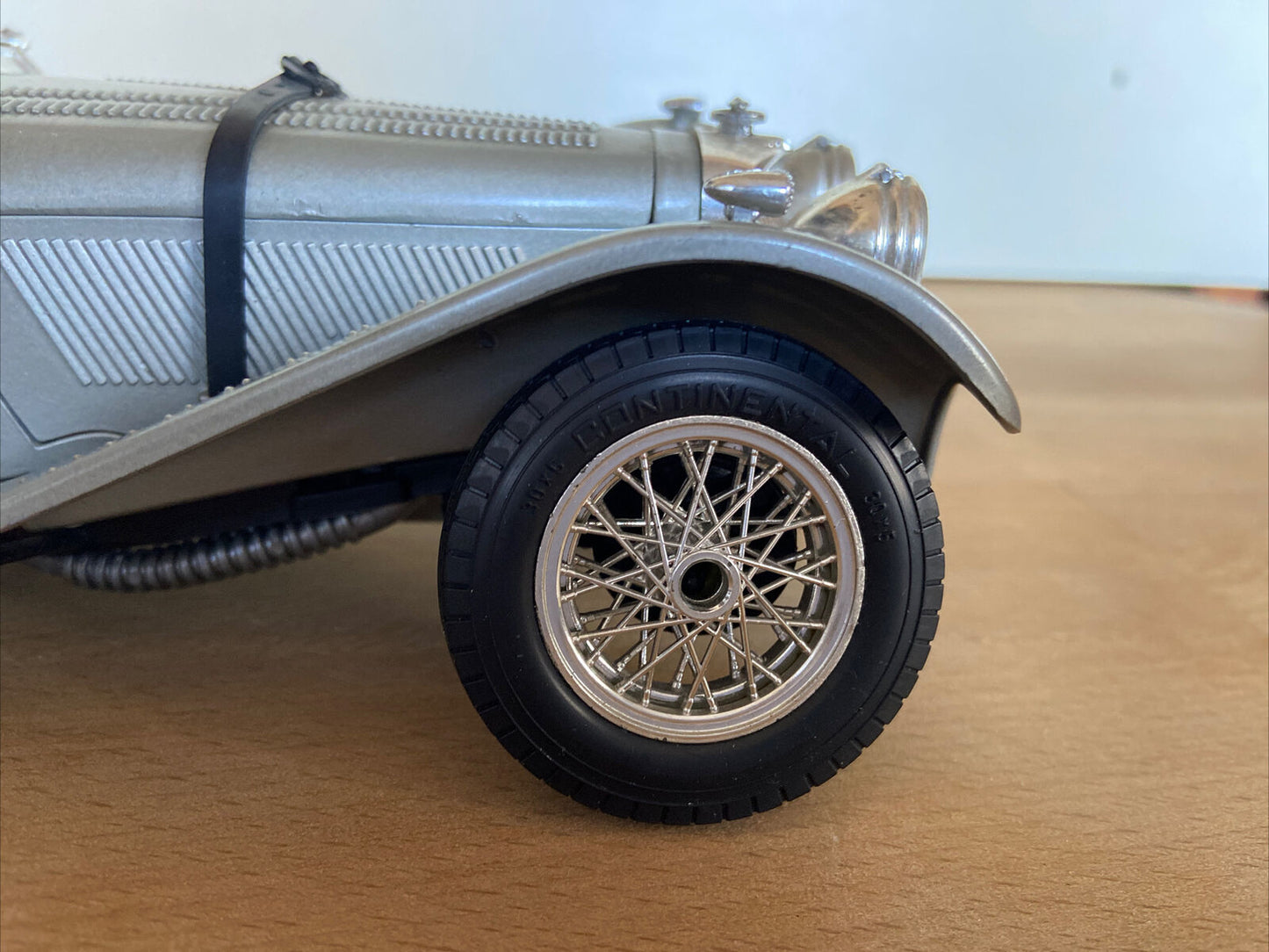 Burago 1/18 diamonds Jaguar SS100 1937 cod. 3006 NO RISERVA