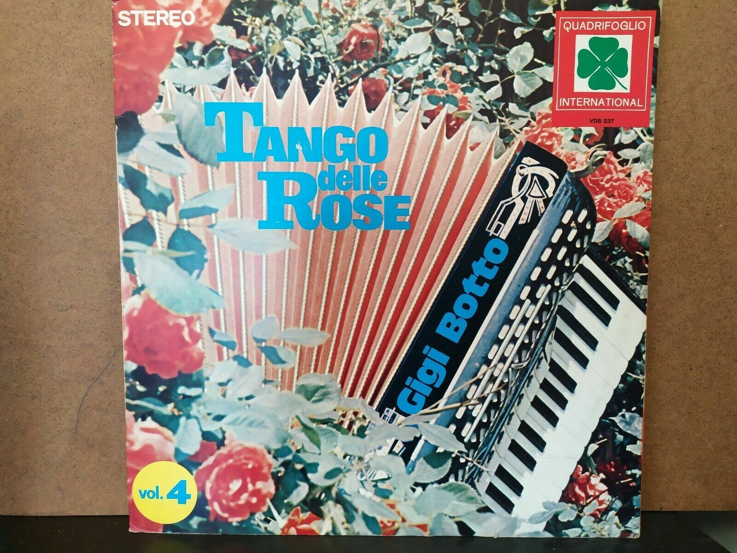 Gigi Botto – Accordion And Orchestra - Vol. 4 Tango Delle Rose 