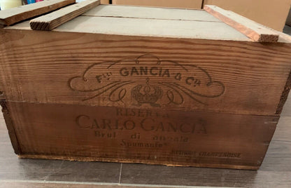 Caisse en bois de réserve Gancia