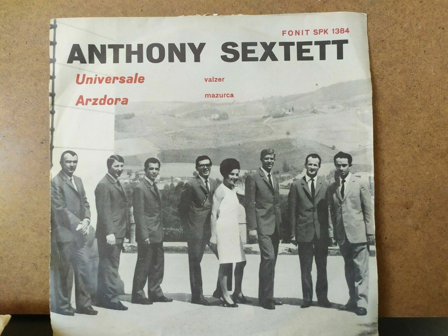 Anthony Sextett / Universal - Arzdora 