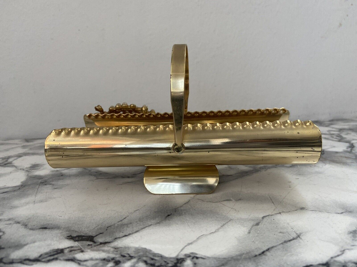 Golden Object Holder