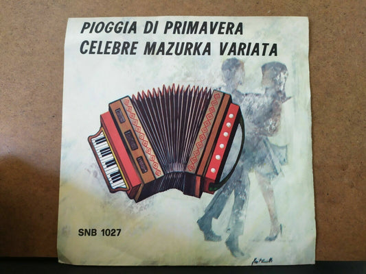 Fulvio Marafini and his accordion / Spring Rain - Famous Mazurka... 