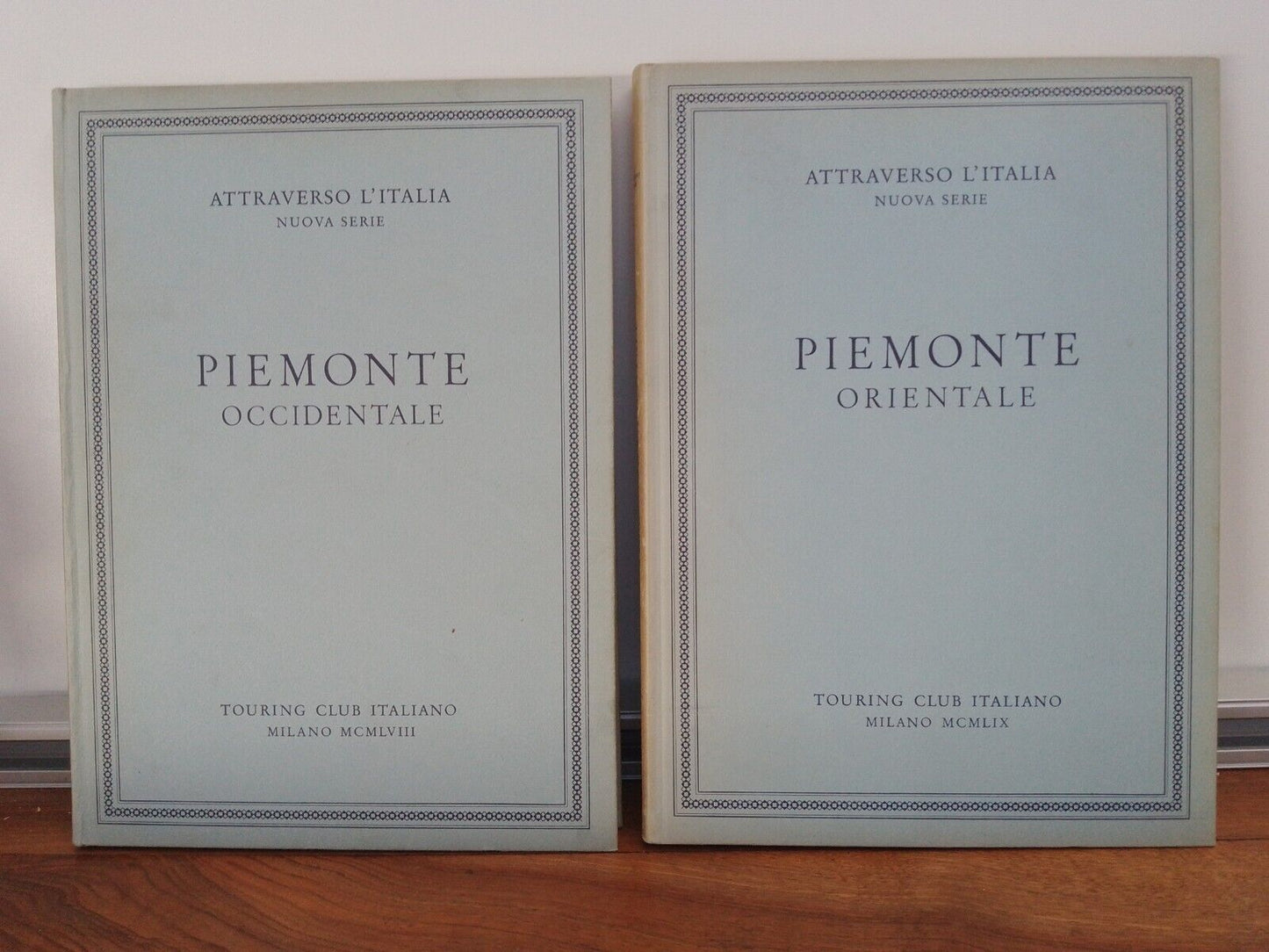 Piémont - 2 volumes - Touring Club Italien - À travers l'Italie - 1958