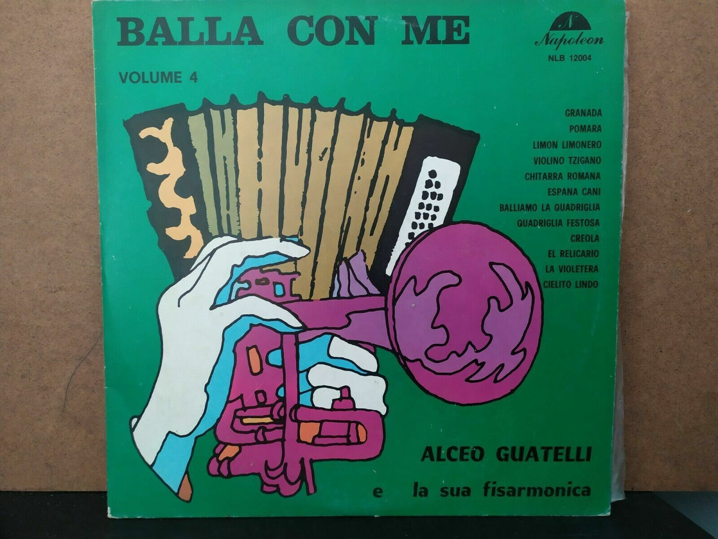 Alceo Guatelli et son accordéon* – Dance With Me Volume 4 