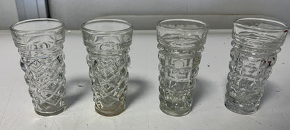 Set of 4 liqueur glasses