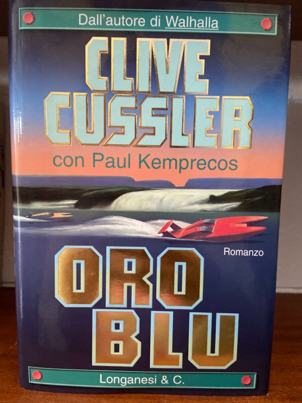 C. Cussler - Or bleu