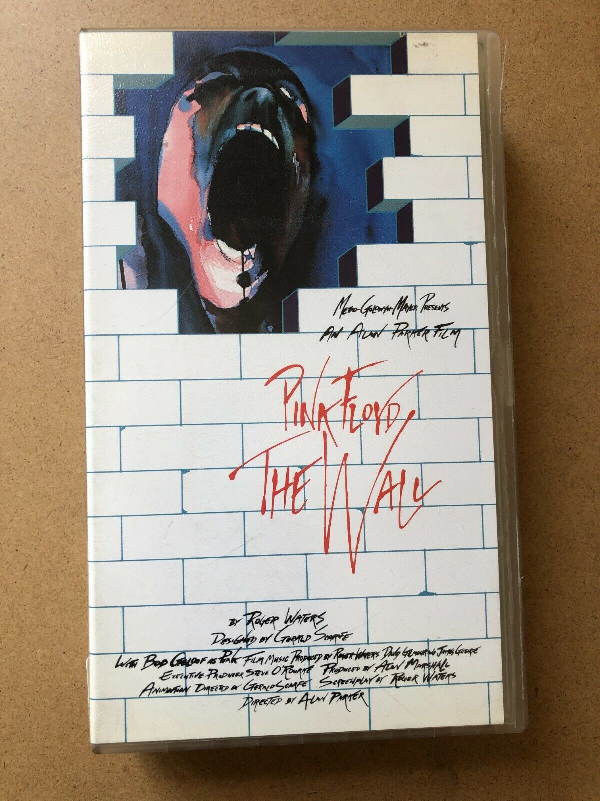 PINK FLOYD THE WALL VHS