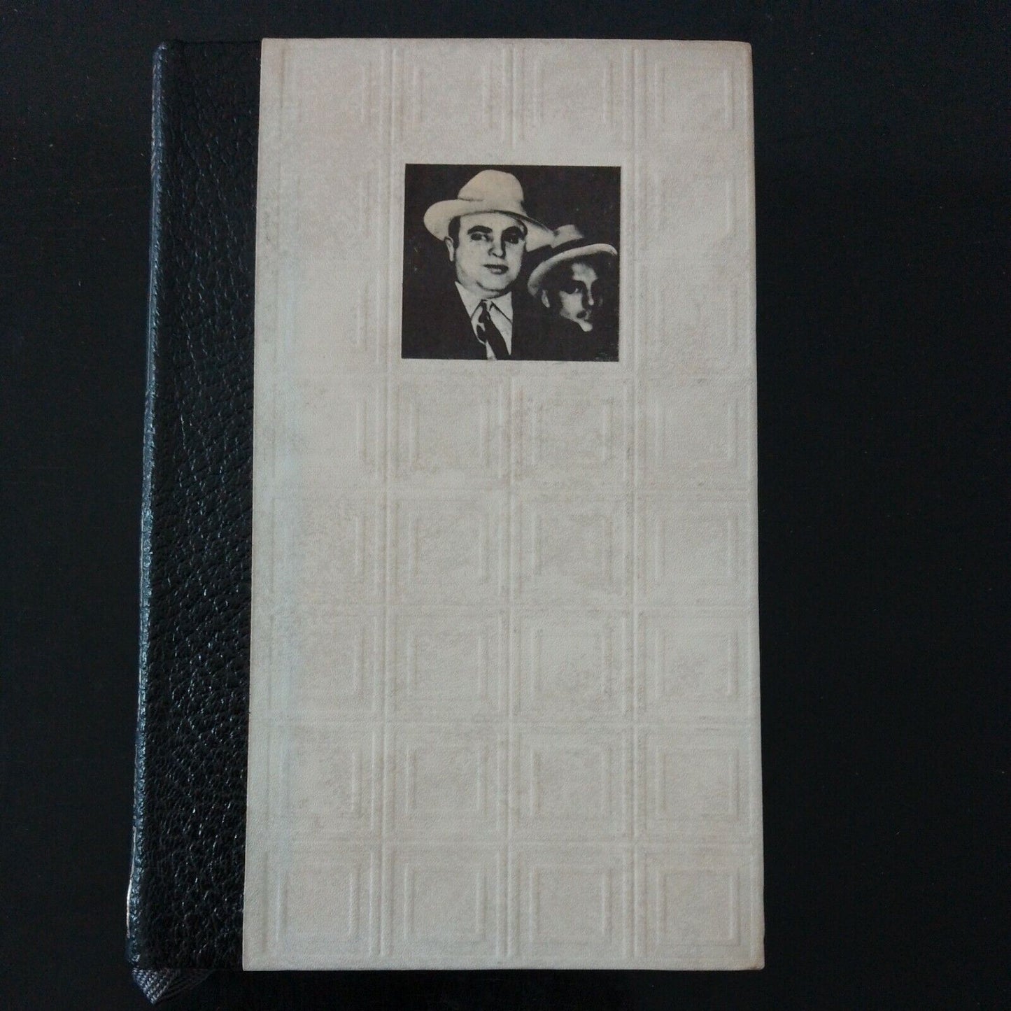 La véritable histoire du banditisme - 1972 - André Valmont, éd. Ferni, Genève